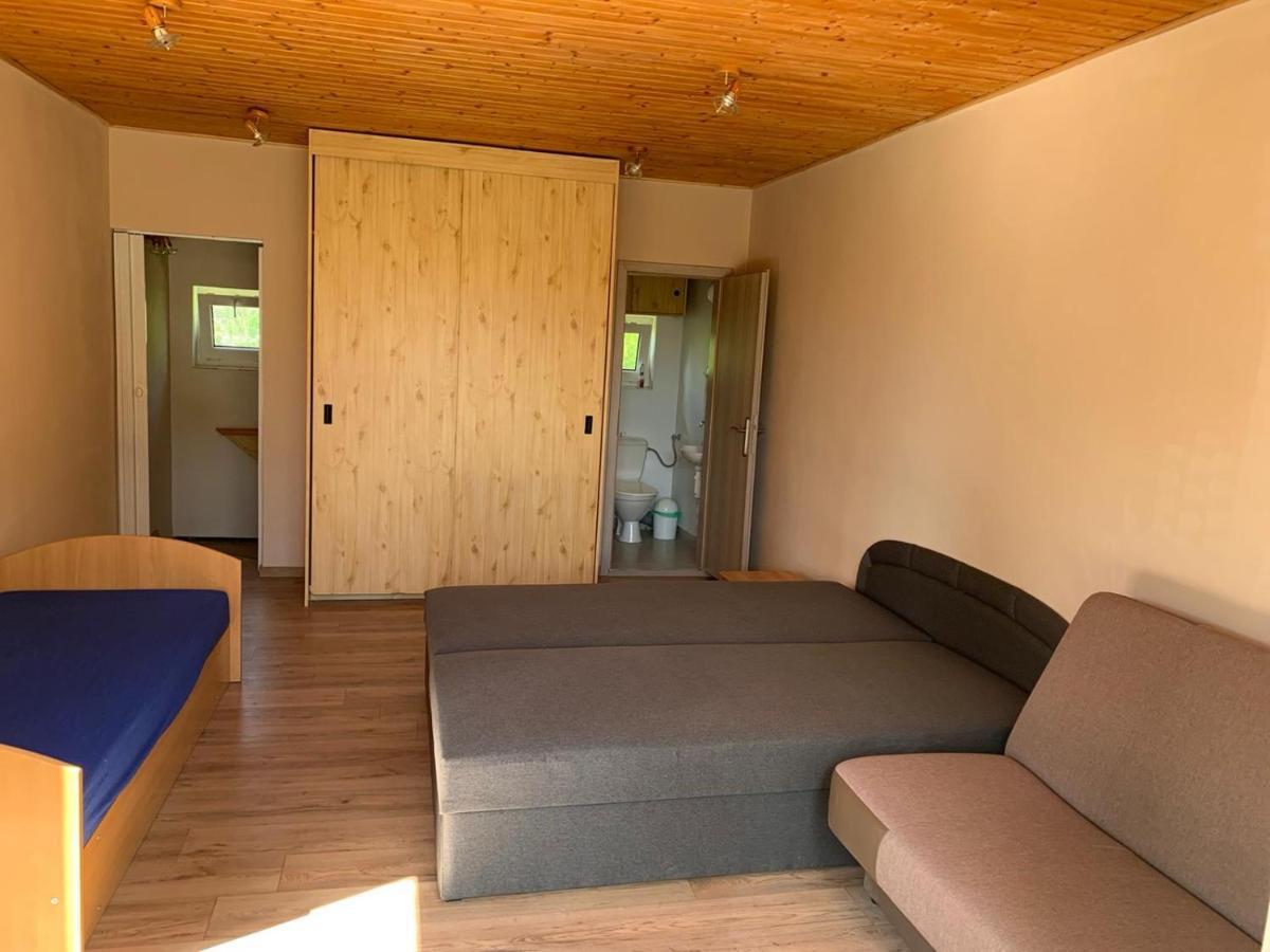 Apartment Jane Senec Extérieur photo